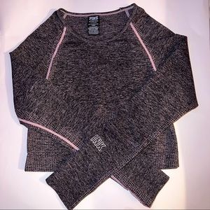 VS Pink Seamless Long Sleeve Crop Top